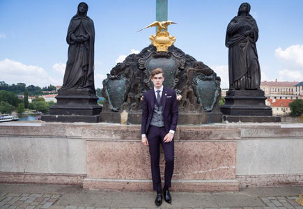 Corresponding Dress Shoes and Suits