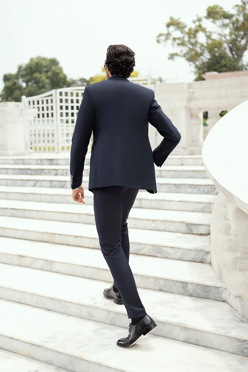 Nero Three Piece Suit