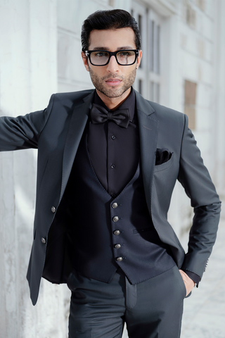 Lumo Three Piece Suit